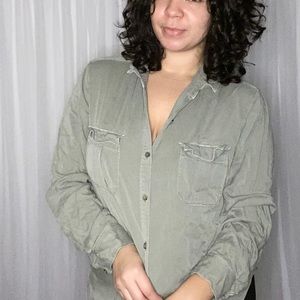 OLIVE BUTTON UP 🌱